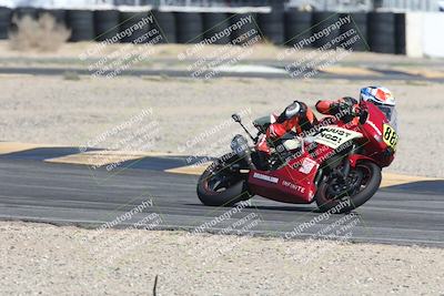 media/Nov-01-2025-CVMA (Sat) [[fc0f7531b8]]/Race 4-500-400-350 Supersport/